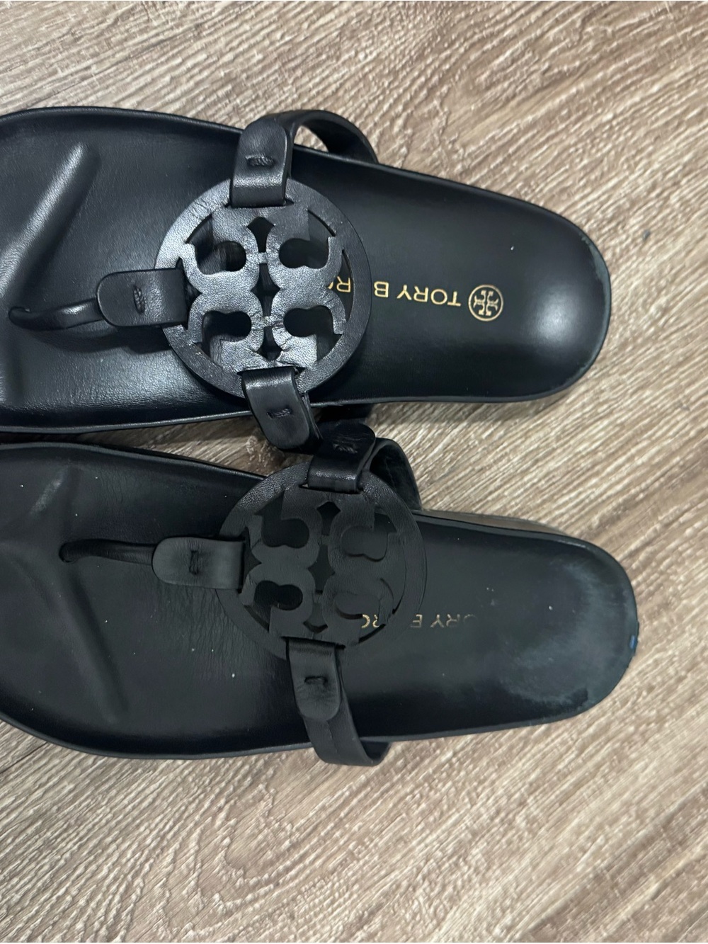 Footwear - Sandals